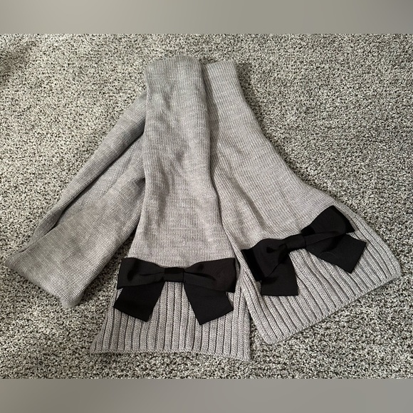 KATE SPADE Gray Long Wool Blend Scarf Black Grosgrain Bows Cute R $98 - Picture 2 of 6